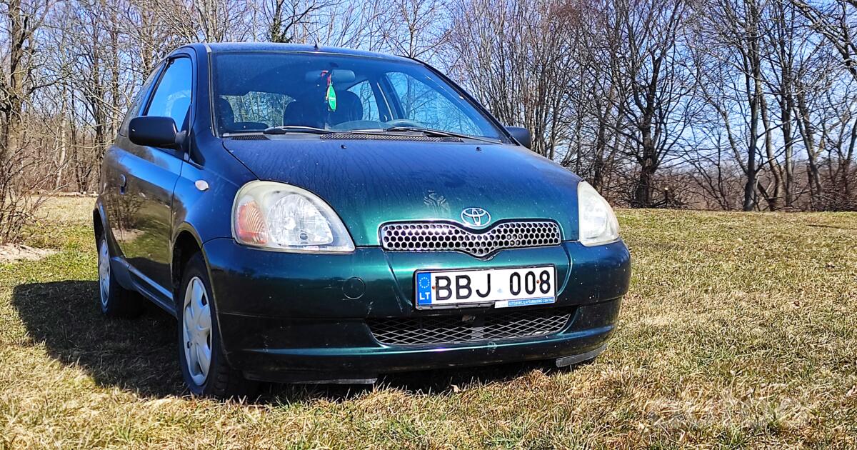 Toyota Yaris 1300cm³ Benzinas 2001m Autoa lt