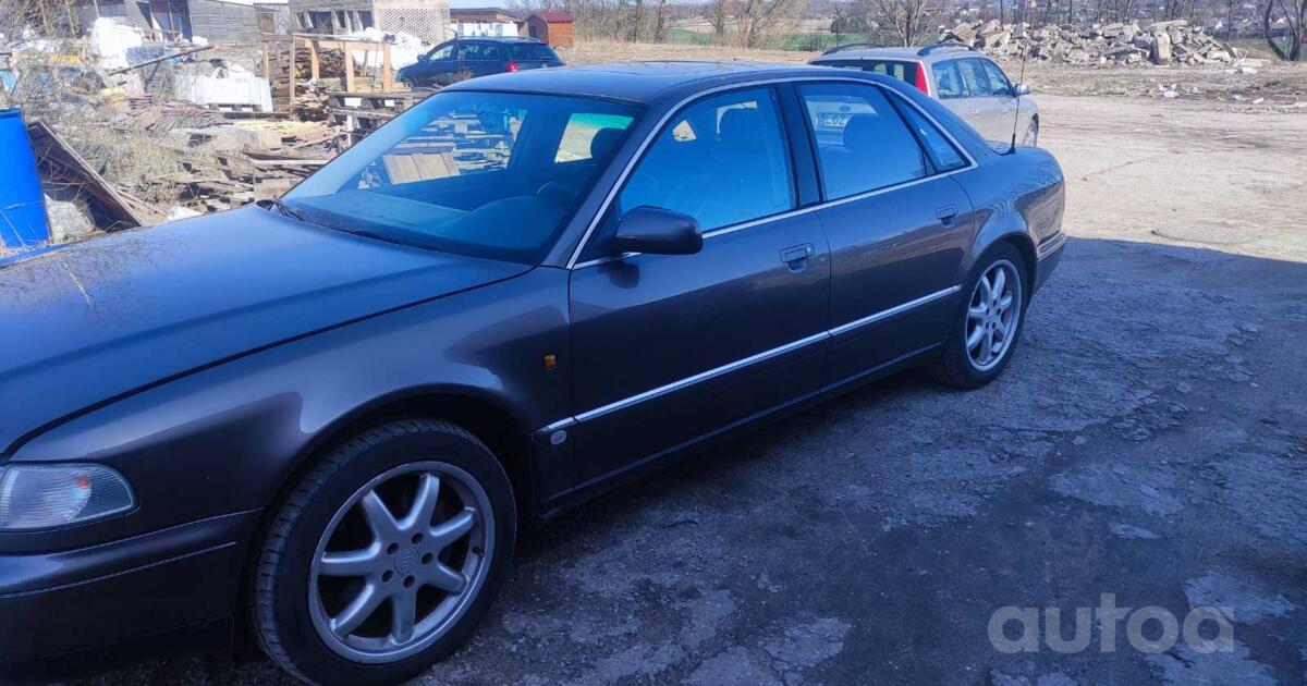 Audi A8 4200cm³ Benzinas 1996m Sedan 4 doors Autoa lt