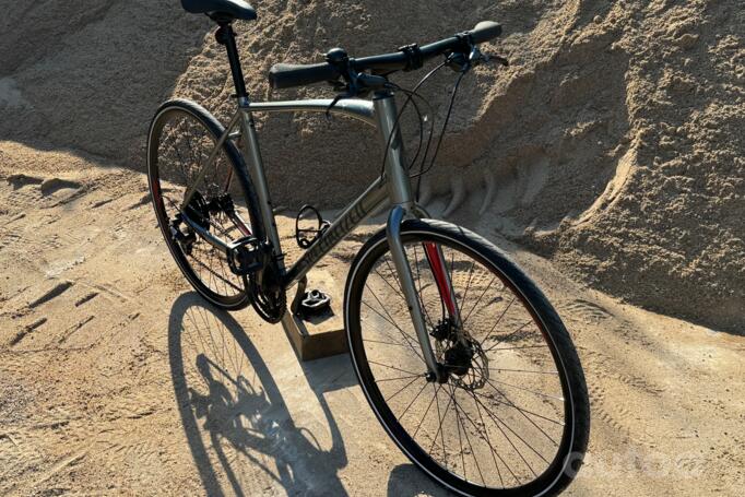Specialized Sirrus