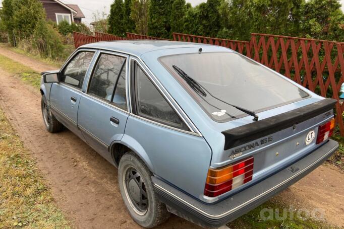 Opel Ascona C Hatchback