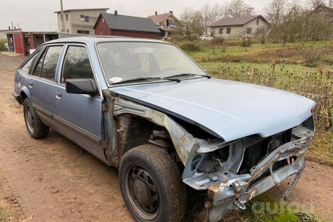 Opel Ascona C Hatchback