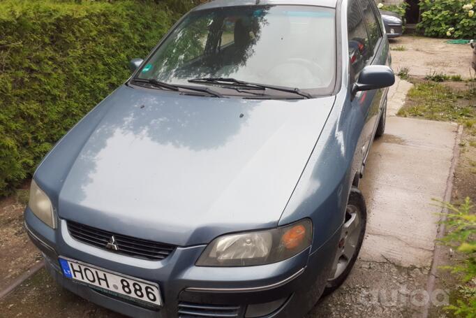 Mitsubishi Space Star 1 generation [restyling] Minivan