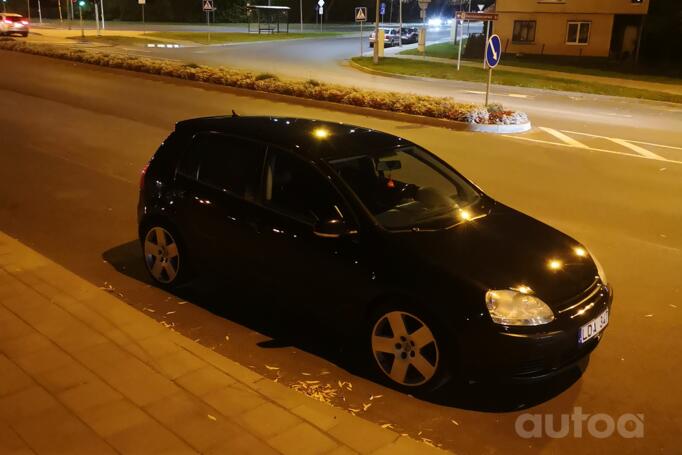Volkswagen Golf 5 generation Hatchback 5-doors