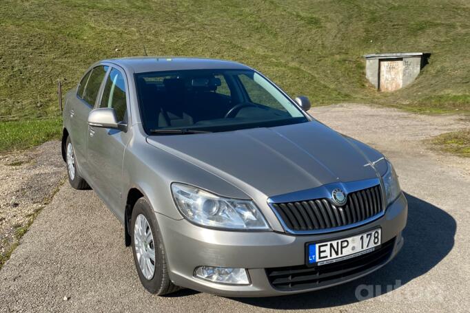 Skoda Octavia 2 generation [restyling] Liftback 5-doors
