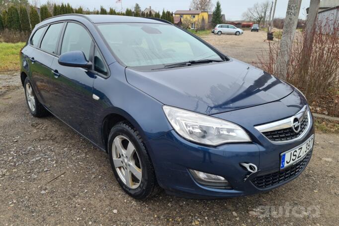 Opel Astra J [restyling] Sports Tourer wagon 5-doors