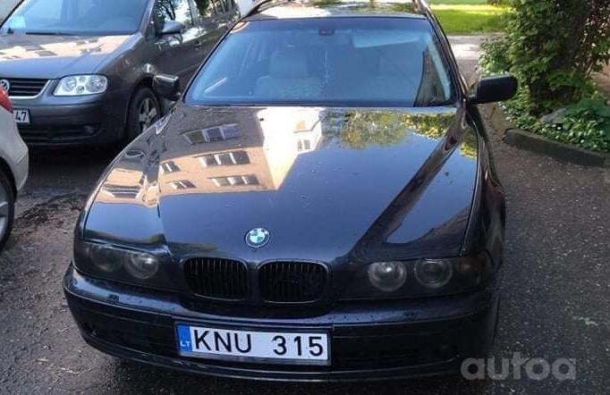 BMW 5 Series E39 Touring wagon