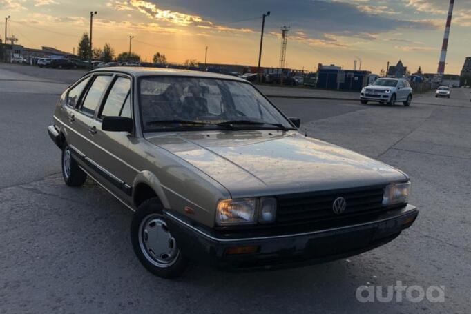 Volkswagen Passat B2 Hatchback 5-doors