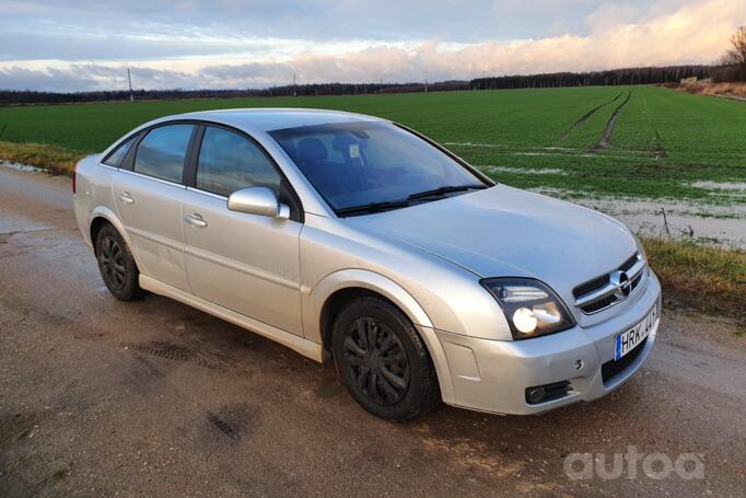 Opel Vectra C GTS hatchback