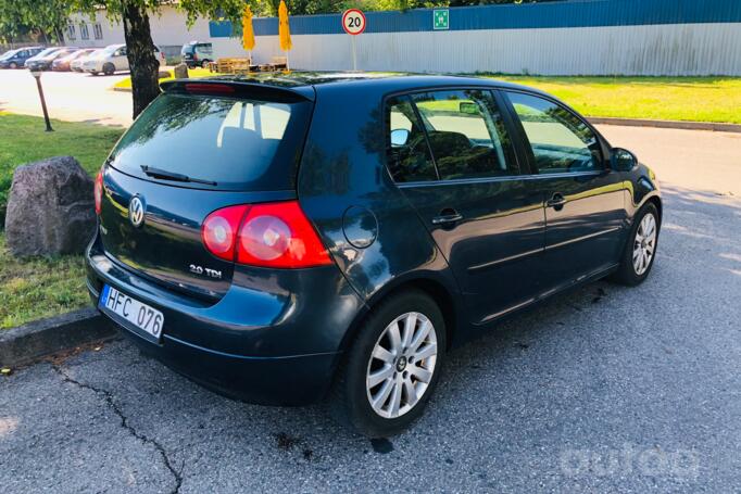 Volkswagen Golf 5 generation Hatchback 5-doors