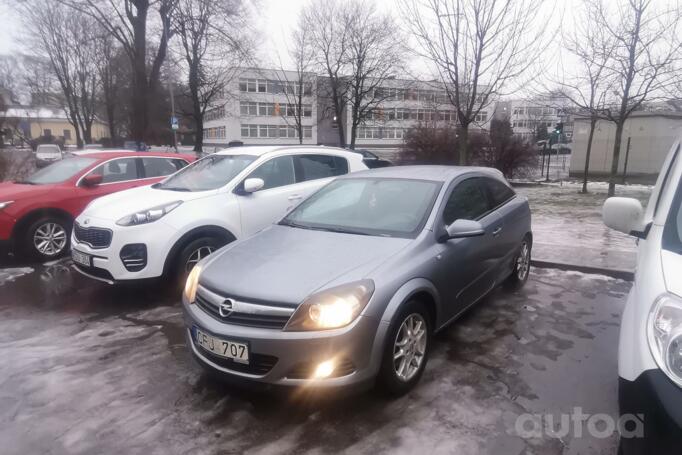 Opel Astra H Hatchback