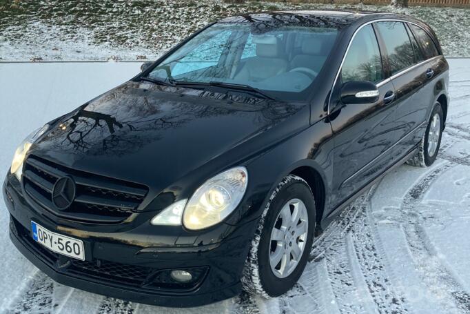 Mercedes-Benz R-Class W251 AMG minivan