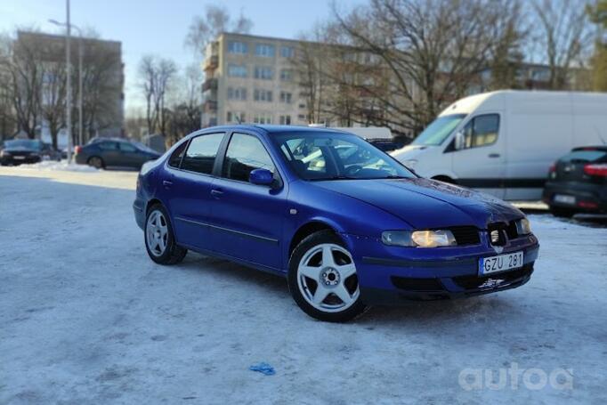 SEAT Toledo 2 generation Sedan