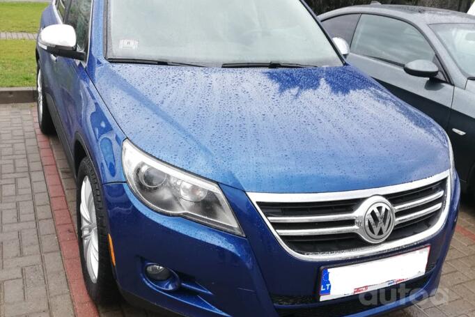 Volkswagen Tiguan 1 generation Crossover