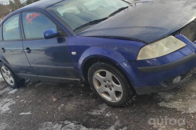 Volkswagen Passat B5 Sedan 4-doors