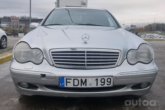 Mercedes-Benz C-Class W203/S203/CL203 Sedan