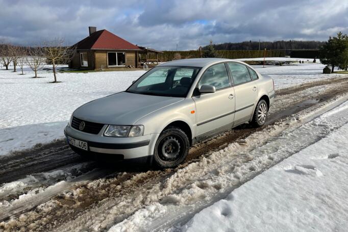 Volkswagen Passat B5 Sedan 4-doors