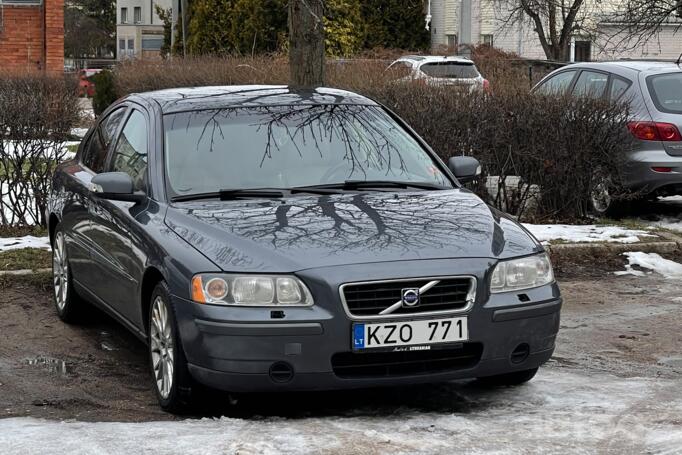 Volvo S60 1 generation [restyling] Sedan