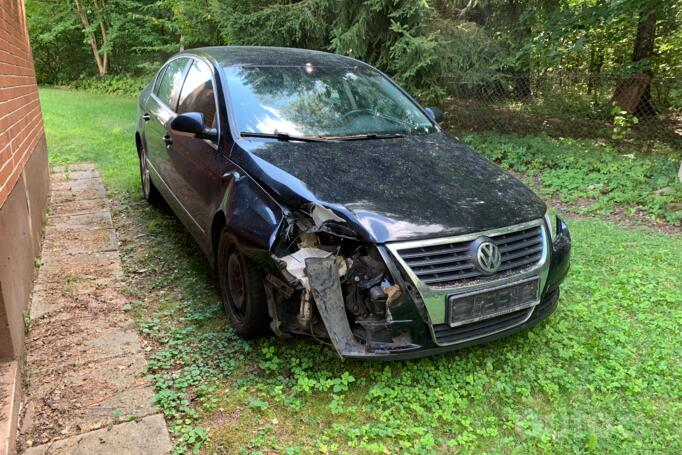 Volkswagen Passat B6 Sedan 4-doors