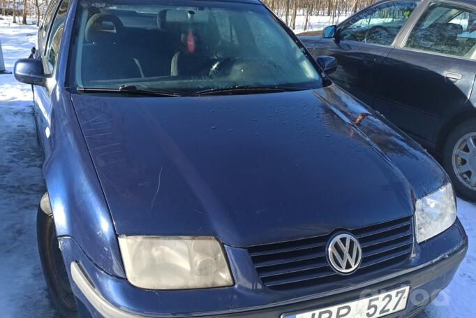 Volkswagen Bora 1 generation Sedan