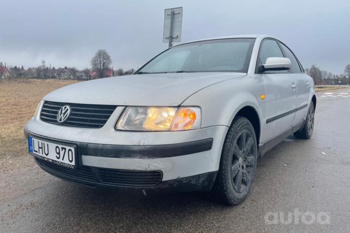Volkswagen Passat B5 Sedan 4-doors