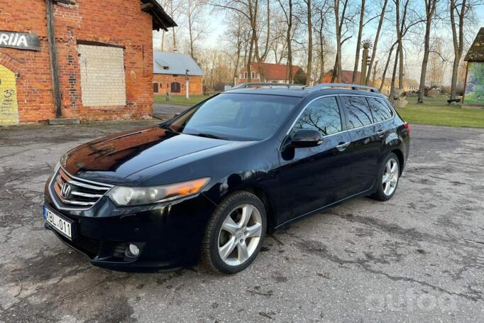 Honda Accord 8 generation Tourer wagon