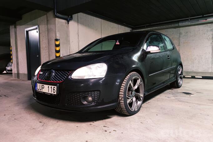 Volkswagen Golf GTI 5 generation