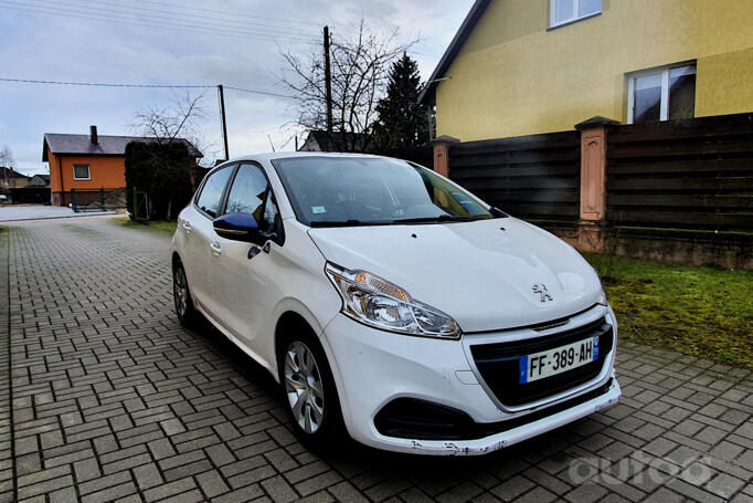 Peugeot 208 1 generation [restyling]