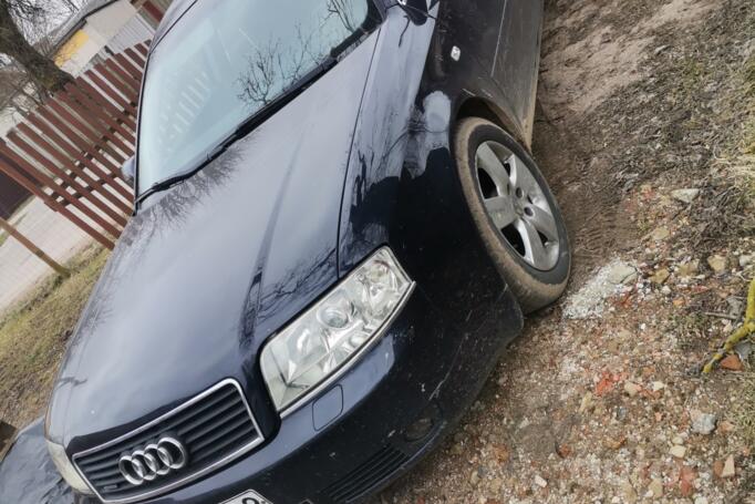 Audi A6 4B/C5 [restyling] Sedan