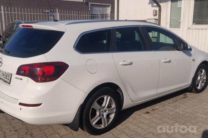 Opel Astra J [restyling] Sports Tourer wagon 5-doors