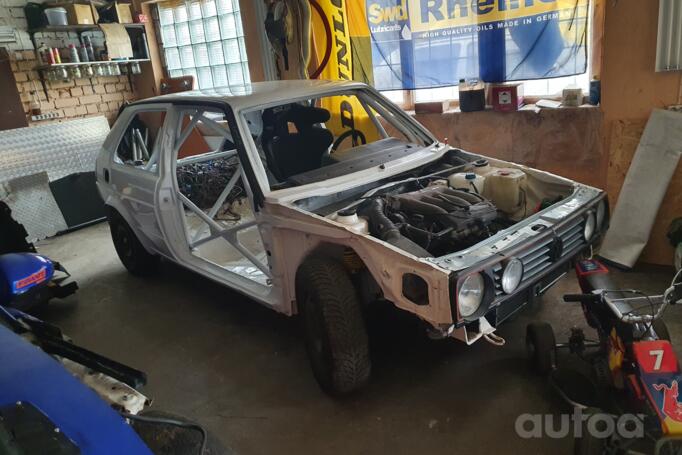 Volkswagen Golf GTI 2 generation