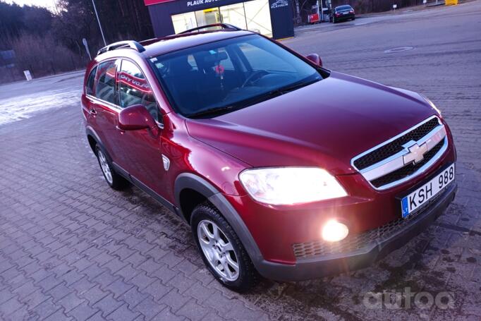 Chevrolet Captiva 1 generation Crossover