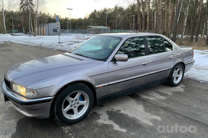 BMW 7 Series E38 Sedan