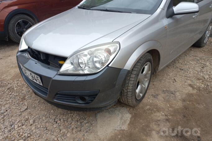 Opel Astra H [restyling]