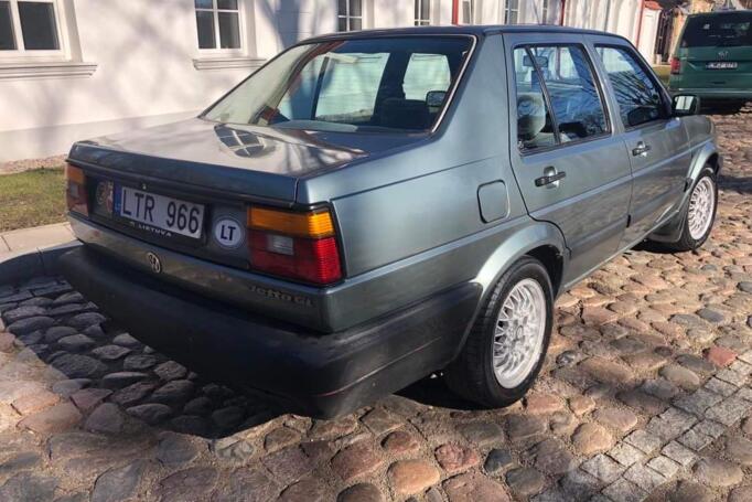 Volkswagen Jetta 2 generation [restyling] Sedan 4-doors