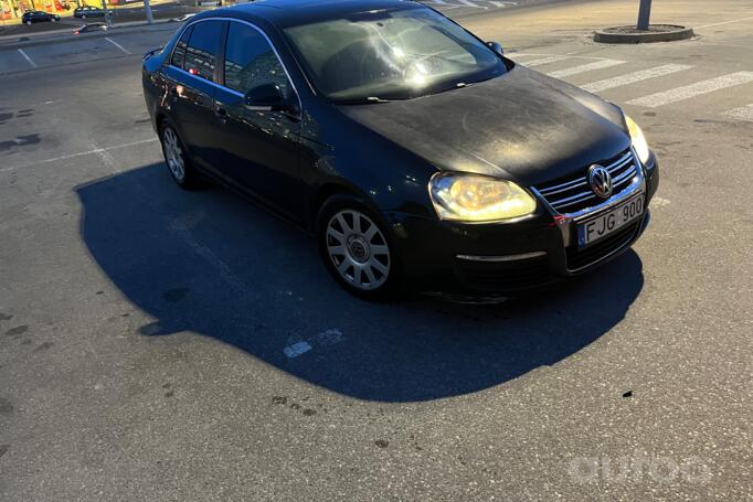 Volkswagen Jetta 5 generation Sedan 4-doors