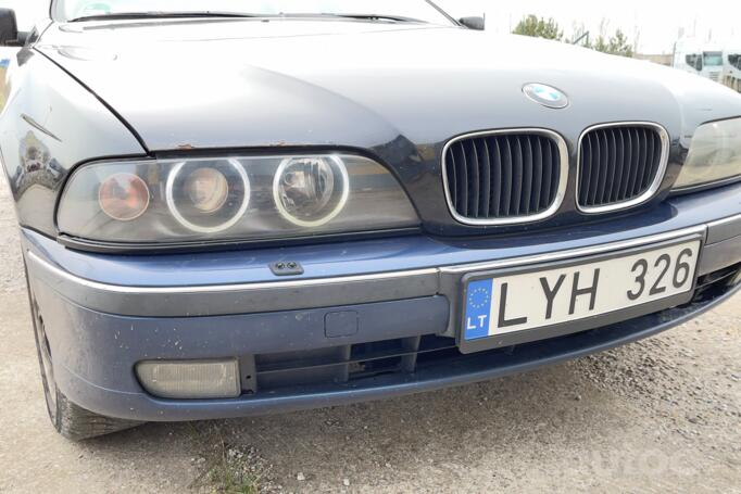 BMW 5 Series E39 Touring wagon