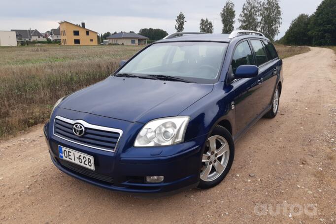 Toyota Avensis 2 generation wagon