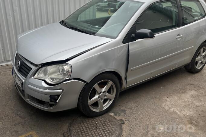 Volkswagen Polo 4 generation [restyling] Hatchback 3-doors