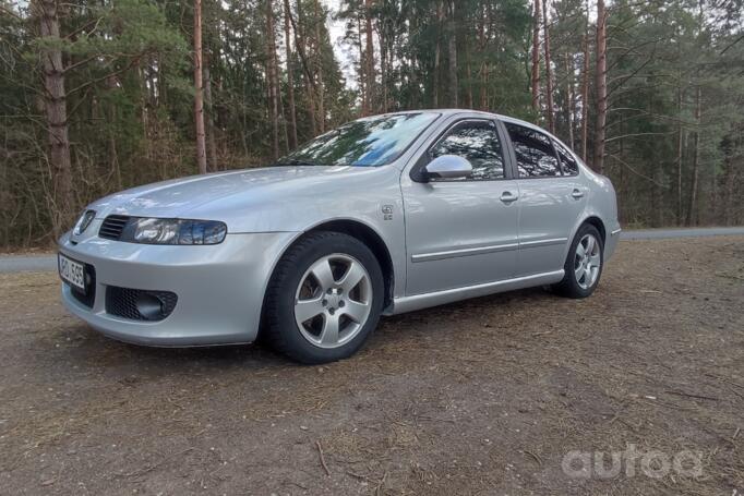 SEAT Toledo 2 generation Sedan