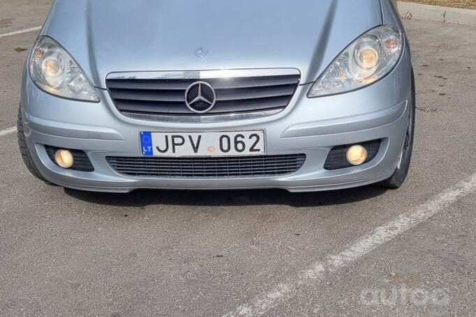 Mercedes-Benz A-Class W169 Hatchback 5-doors