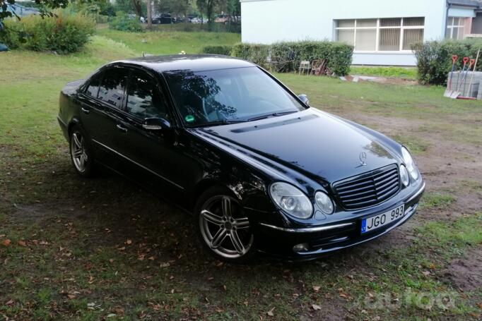 Mercedes-Benz E-Class W211/S211 Sedan 4-doors