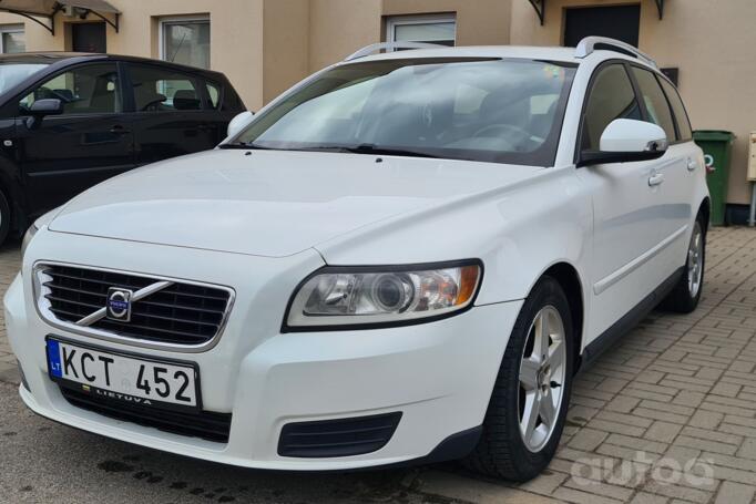 Volvo V50 1 generation [restyling]