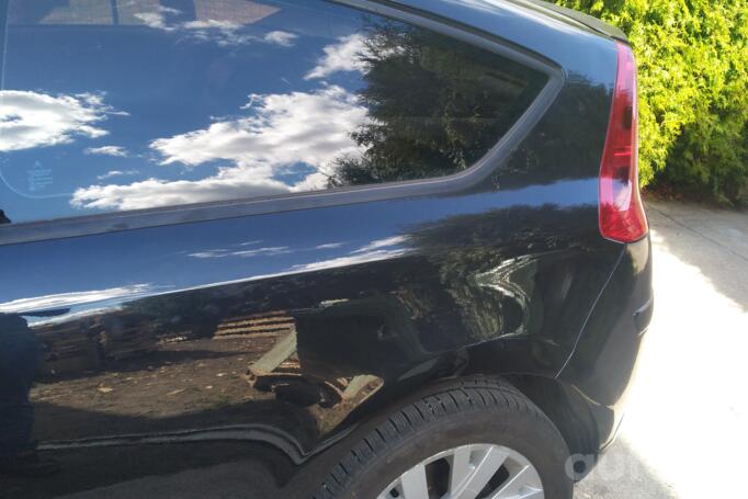 Citroen C4 1 generation Hatchback 3-doors