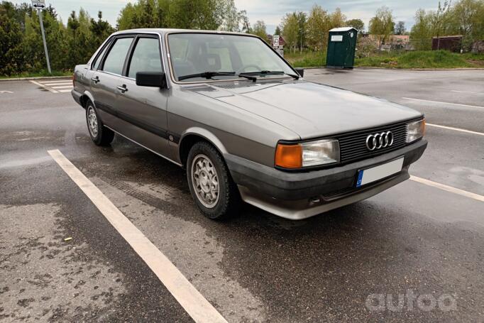 Audi 80 B2 Sedan 4-doors