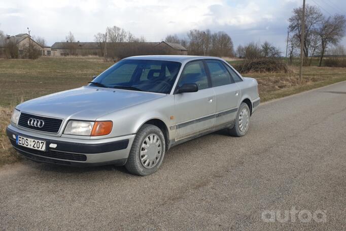 Audi 100 4A/C4 Sedan