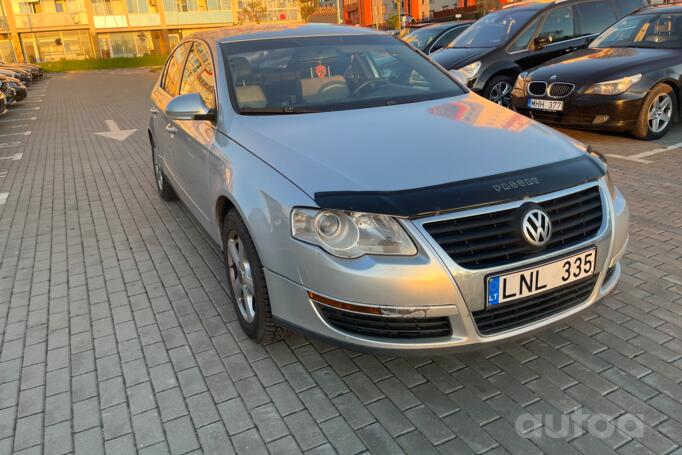 Volkswagen Passat B6 Sedan 4-doors