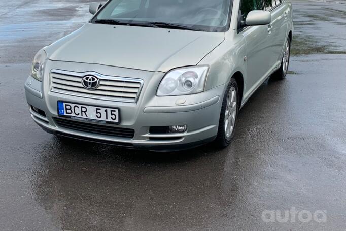 Toyota Avensis 2 generation Sedan