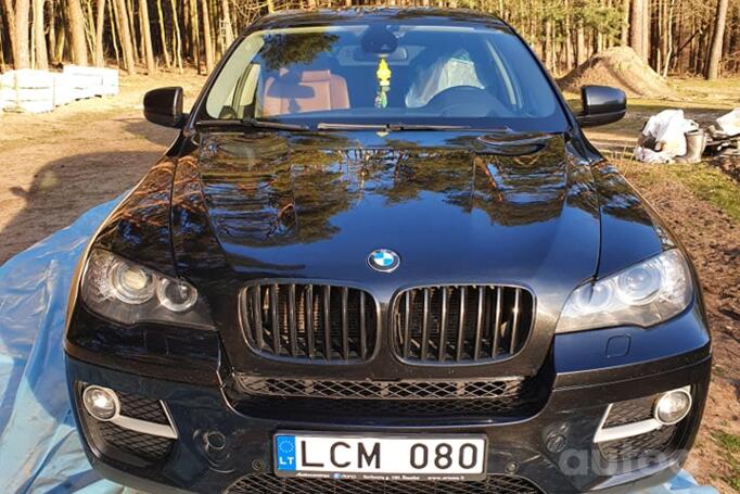 BMW X6 E71/E72 Sports Activity Coupe crossover