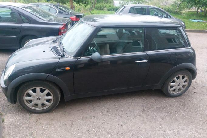Mini One R50 [restyling] Hatchback