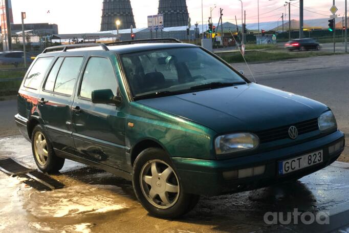 Volkswagen Golf 3 generation wagon